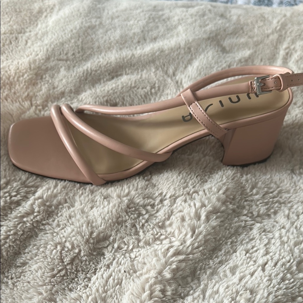 Pale pink Unisa strappy sandal 8 - Picture 7 of 8